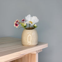 FIORI vase. vanilla.